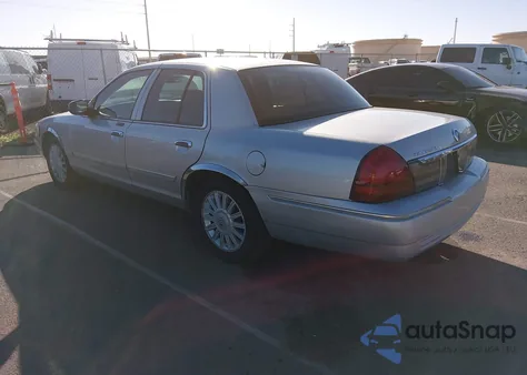 2010 Mercury Grand Marquis Ls (Fleet Only) z USA, uszkodzony, nr VIN 2MEBM7FV2AX638406